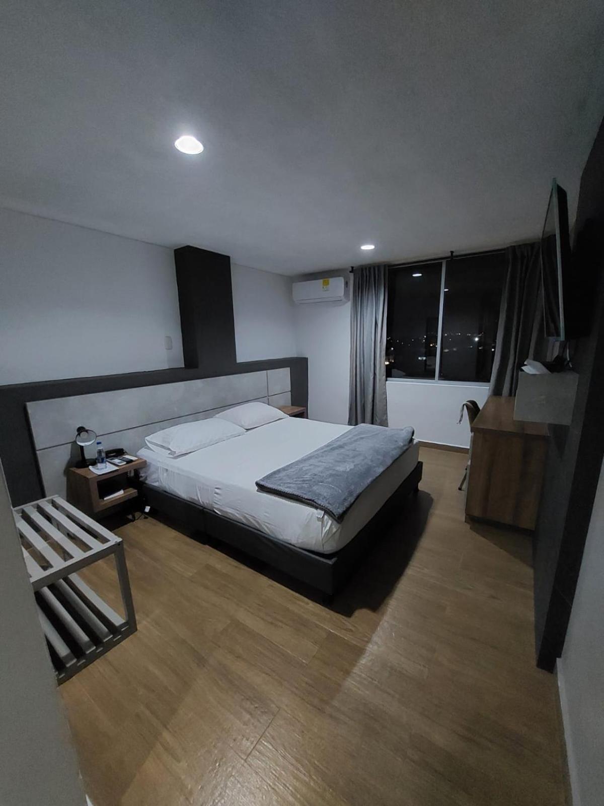 Hotel Don Gregorio Картаґо Екстер'єр фото