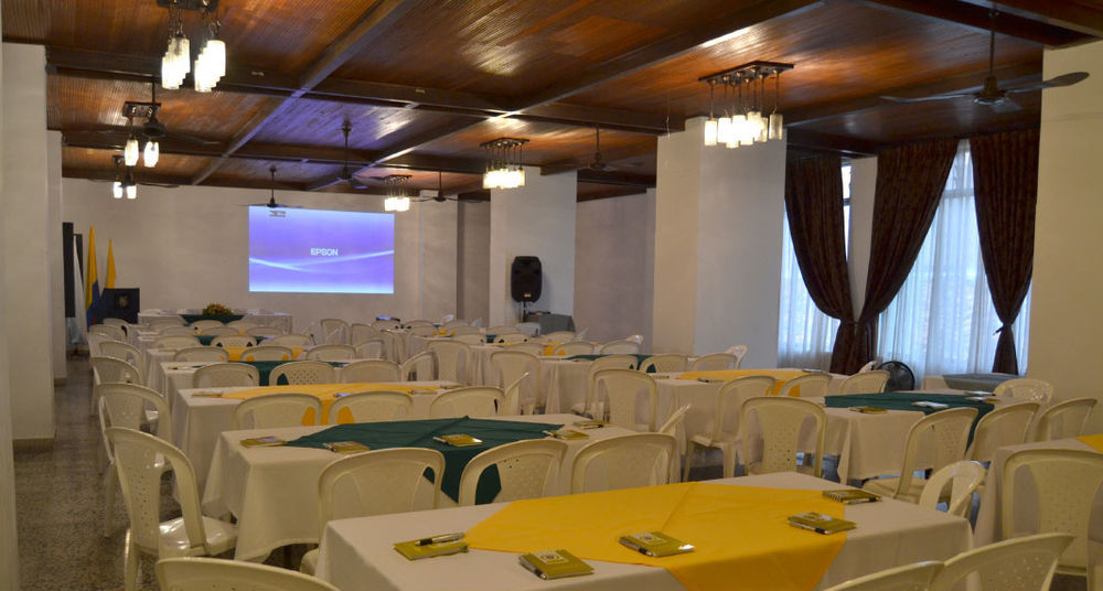 Hotel Don Gregorio Картаґо Екстер'єр фото
